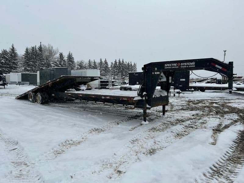 Equipment Trailers photo 10