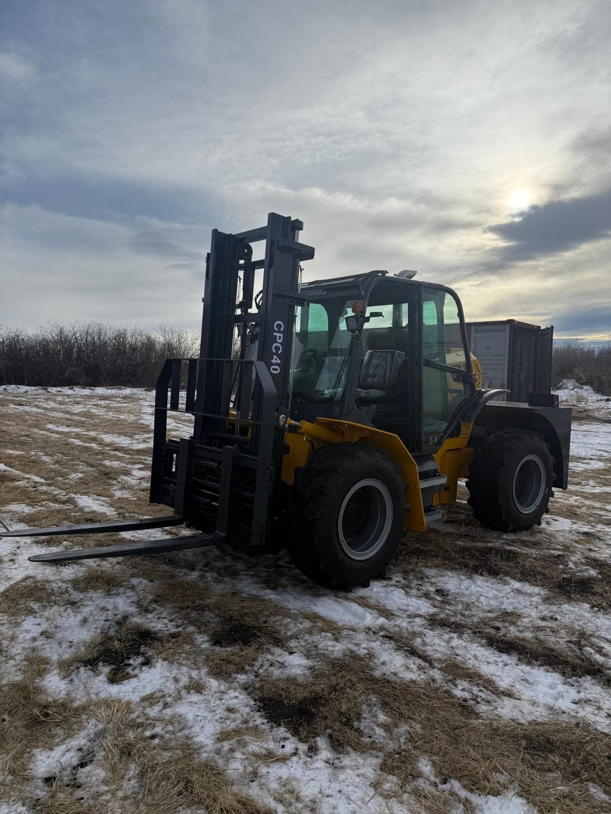 CPCYC 4.0 Rough Terrain Forklift photo 2
